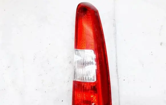 Volvo V70 Rear/tail lights 9154494