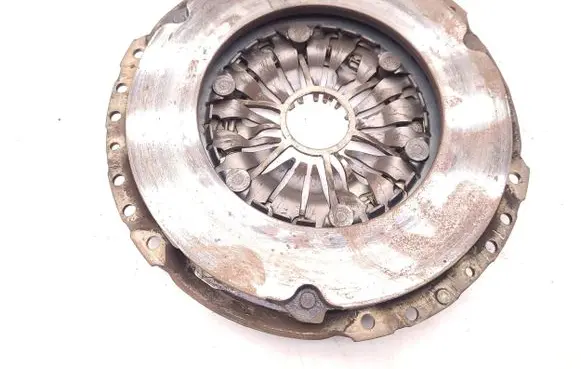 Volkswagen Crafter Pressure plate 03L141025N