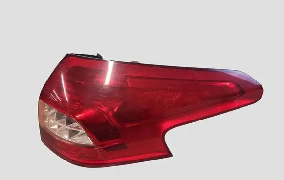 Citroen C5 Rear/tail lights VP8X8X13404AX 9681074080