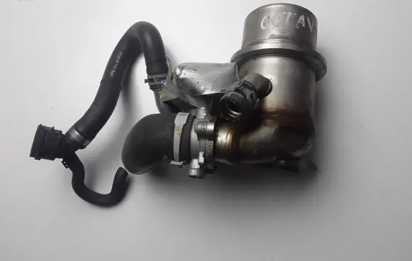 Skoda Octavia Mk3 (5E) EGR valve cooler 04L131512BR