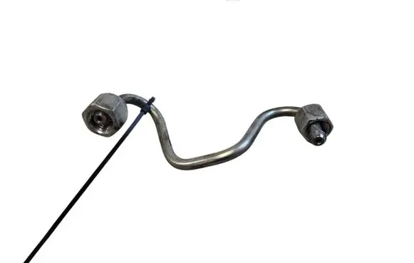 Nissan Qashqai+2 Fuel line pipe 