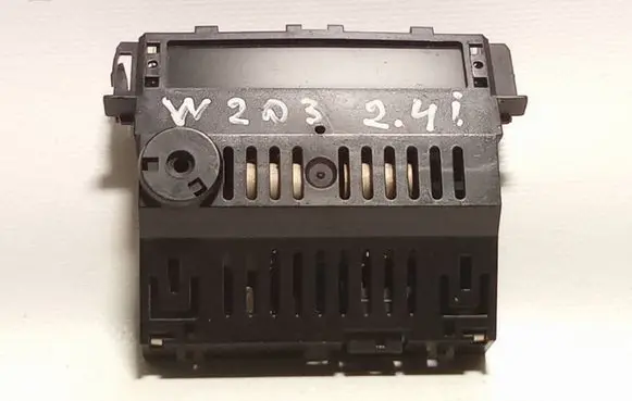 Mercedes-Benz C W203 Parking PDC sensor display screen A2035450332