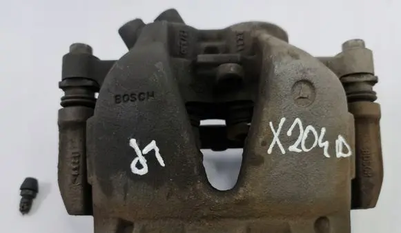 Mercedes-Benz GLK (X204) Front brake caliper