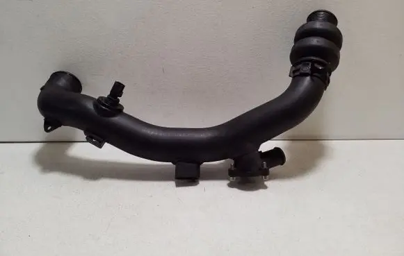 Ford Kuga II Intercooler hose/pipe