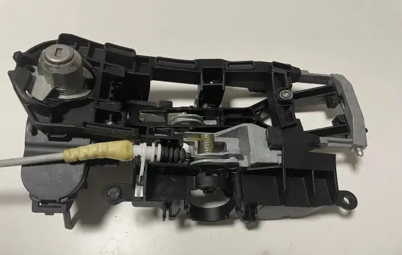 BMW 6 F06 Gran coupe Front door interior handle 1234567