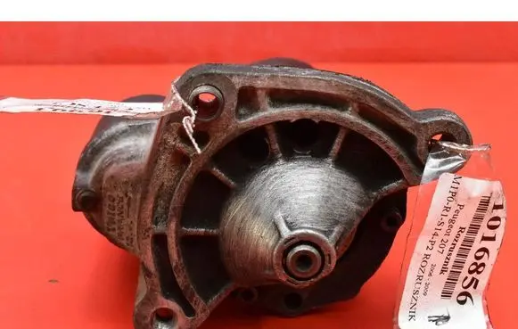 Mercedes-Benz E C207 W207 Starter motor D6RA5