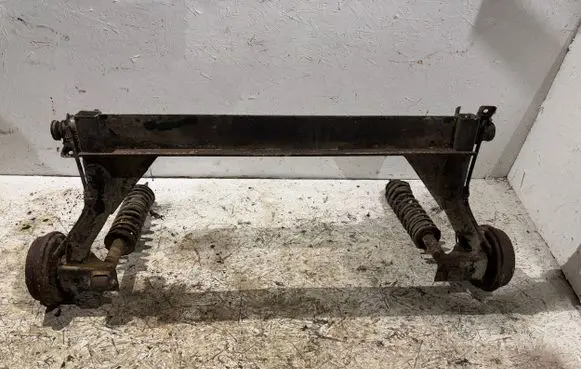 Volkswagen Golf I Rear axle beam 