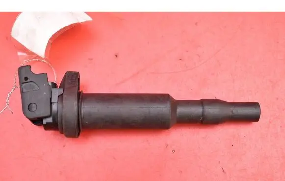 BMW 1 E81 E87 High voltage ignition coil 0221504470