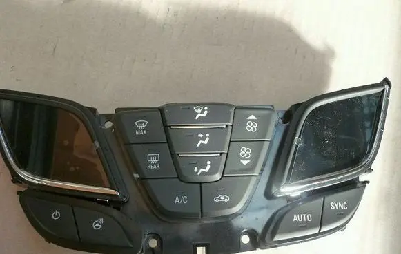 Opel Insignia A Climate control/heater control trim 26202374
