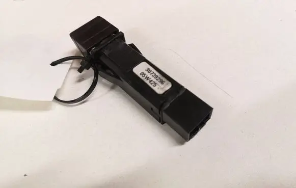 Volvo V50 Hazard light switch 30739296 05W425