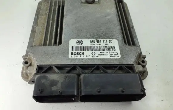 Skoda Octavia Mk2 (1Z) Engine control unit/module 03G906016DK 1039S06224 0281011946