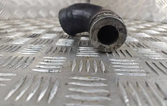 Volkswagen Touran I Intercooler hose/pipe 3C0145828C
