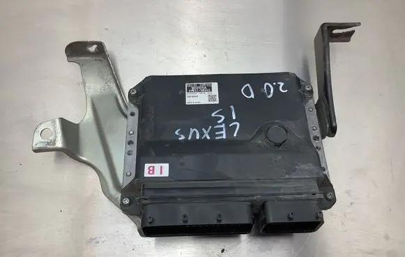 Lexus IS 220D-250-350 Engine control unit/module 8966153M50 2759001874 8966155H50