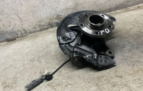Peugeot 308 Front wheel hub