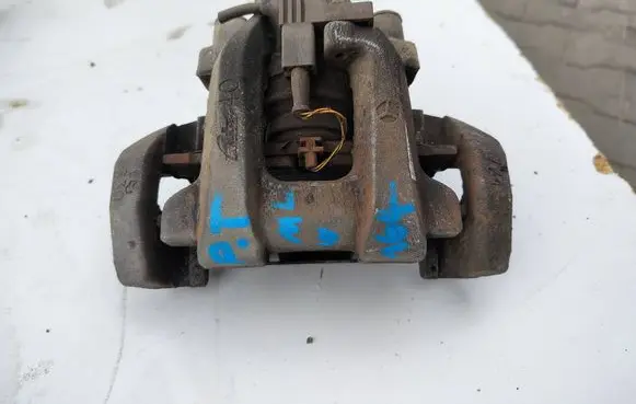 Mercedes-Benz ML W164 Rear brake caliper 