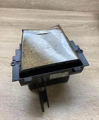 Mercedes-Benz E W211 Car ashtray A2116800350