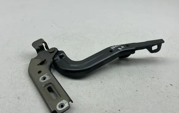 Chrysler Pacifica Engine bonnet/hood hinges