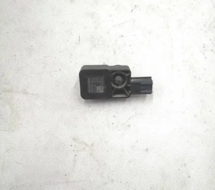 Chevrolet Camaro Airbag deployment crash/impact sensor 13509729