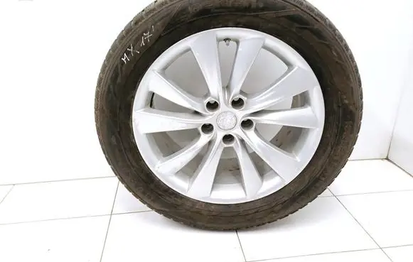 Tesla Model X R19 alloy rim 1027241-00-A