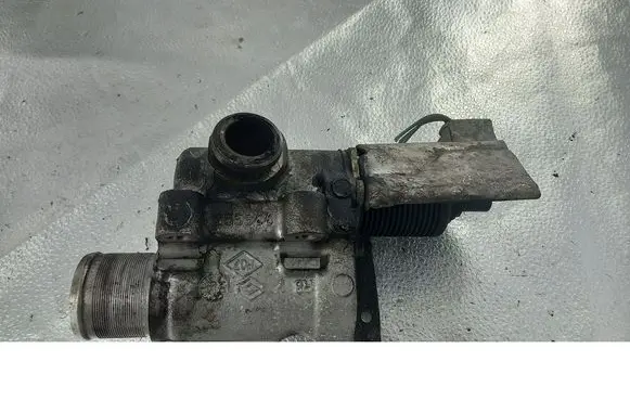 Renault Megane II Coolant heater control valve