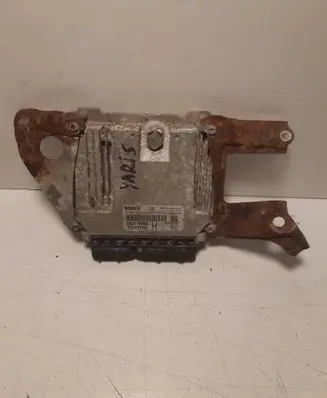 Toyota Yaris Engine control unit/module 0281012322 896610D450