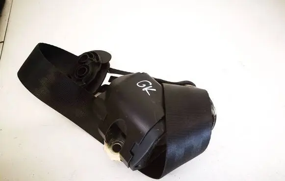 Volkswagen Cross Polo Rear seatbelt 6r0857805