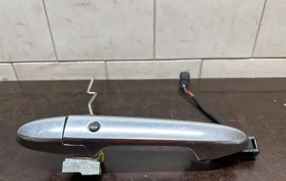 Honda HR-V Front door exterior handle