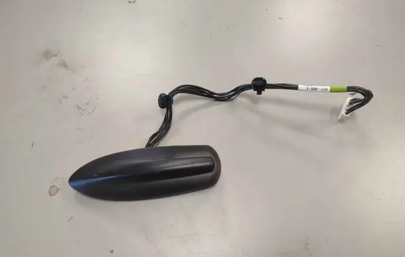 Toyota Sienna XL40 IV Aerial GPS antenna 5590008300 8610108850 8607712060J2