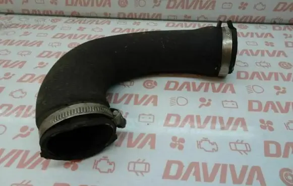 Audi A4 S4 B6 8E 8H Intercooler hose/pipe 8K0145709