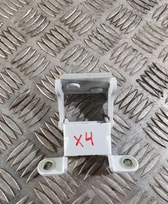 Volvo XC40 Tailgate/trunk/boot hinge 32338748