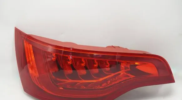 Audi Q7 4L Rear/tail lights 4L0945093F
