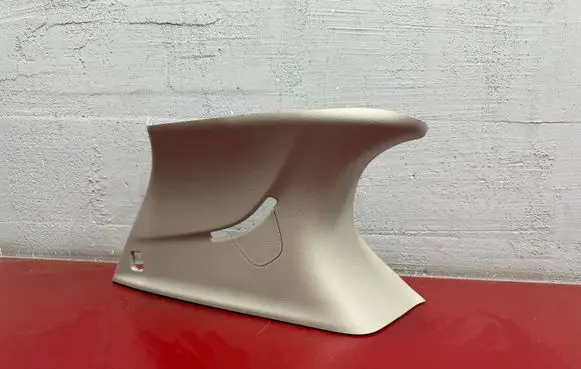 Chrysler Pacifica (D)pillar trim (top) 5RJ07PD2AH