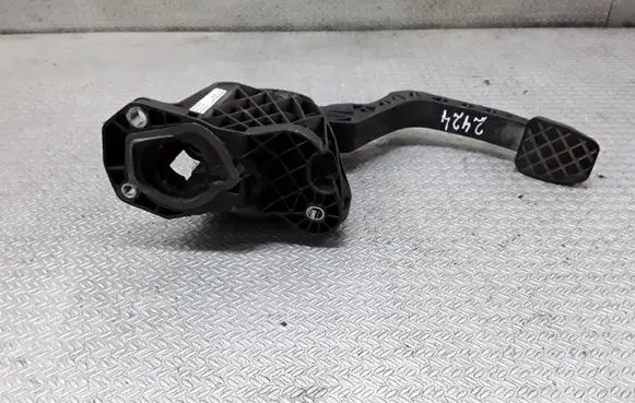 Clutch pedal