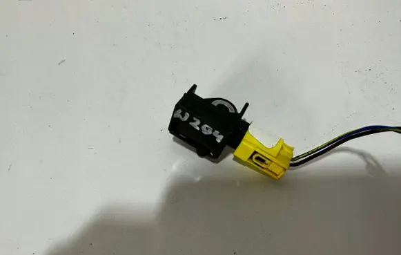 Mercedes-Benz E C207 W207 Airbag deployment crash/impact sensor A1729056000