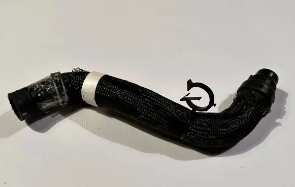 Ford Explorer VI Engine coolant pipe/hose L1M3-8B273-AAE