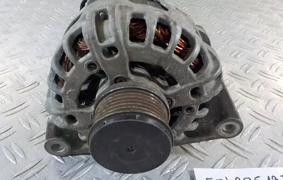 Iveco Daily 5th gen Generator/alternator 504385497