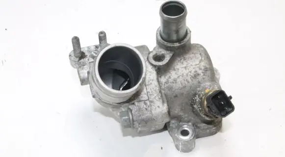 Hyundai i40 Thermostat housing 
