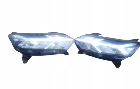 Dacia Sandero III Headlight/headlamp 4G0941033