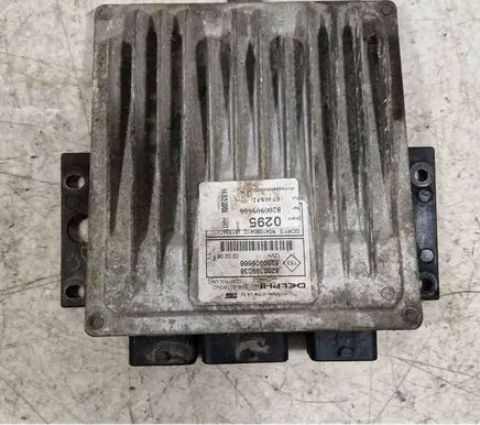 Renault Kangoo I Engine control unit/module 8200909666 8200399038