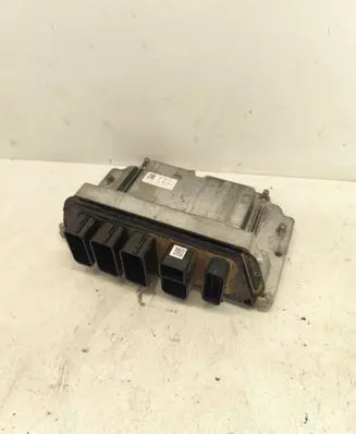 BMW X1 F48 F49 Engine control unit/module 9424336