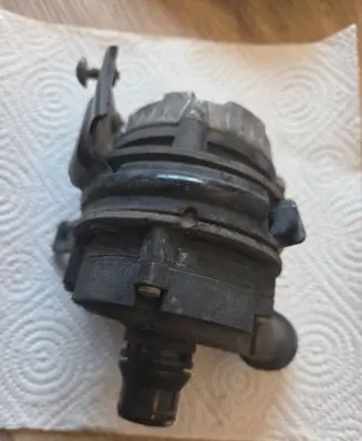 Mercedes-Benz GLC X253 C253 Electric auxiliary coolant/water pump A2535010920