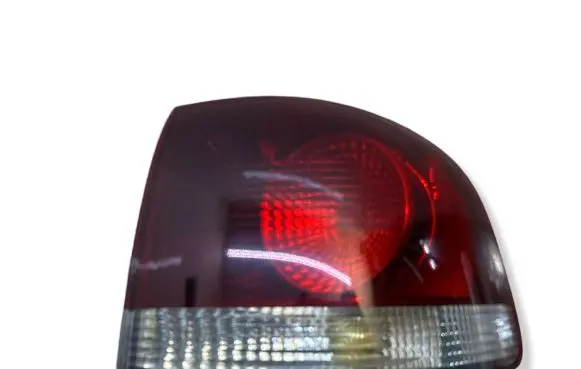 Volkswagen Touareg I Rear/tail lights 7L6945096R