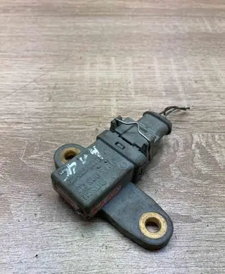 Mercedes-Benz A W168 Airbag deployment crash/impact sensor 0125420417 0265005113