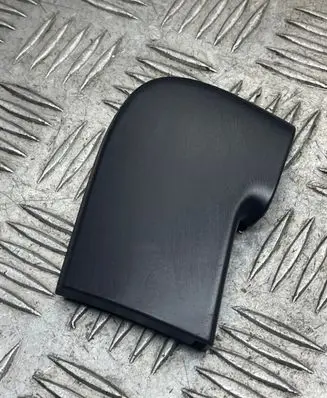 Audi A3 S3 8P Front door trim (molding) 8P4867585A