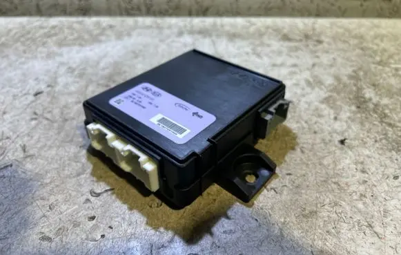 KIA Sportage Tailgate/trunk control unit/module 95470D9100 0L1807231004