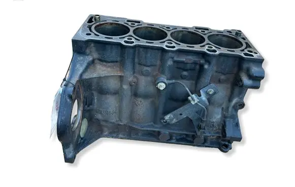 Chevrolet Cruze Engine block 688270904