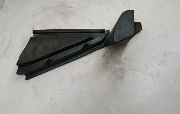 BMW X5 E70 Front door rubber seal 51657177171 24024010