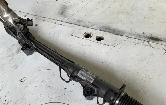 Volkswagen Touareg I Steering rack 7L6422055BF