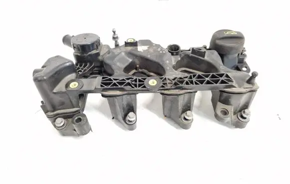 Rocker cam cover