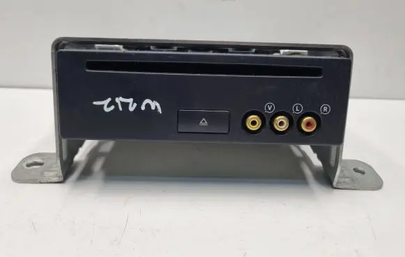 Mercedes-Benz E W212 CD/DVD changer A1669062300 1669062300